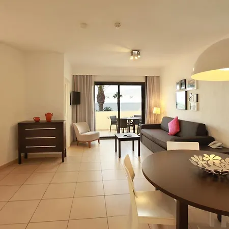 Grupotel Tres Vidas *